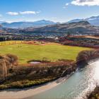 This 24ha Kawarau View property on the market boasts about 600 to 700m of Kawarau River frontage;...