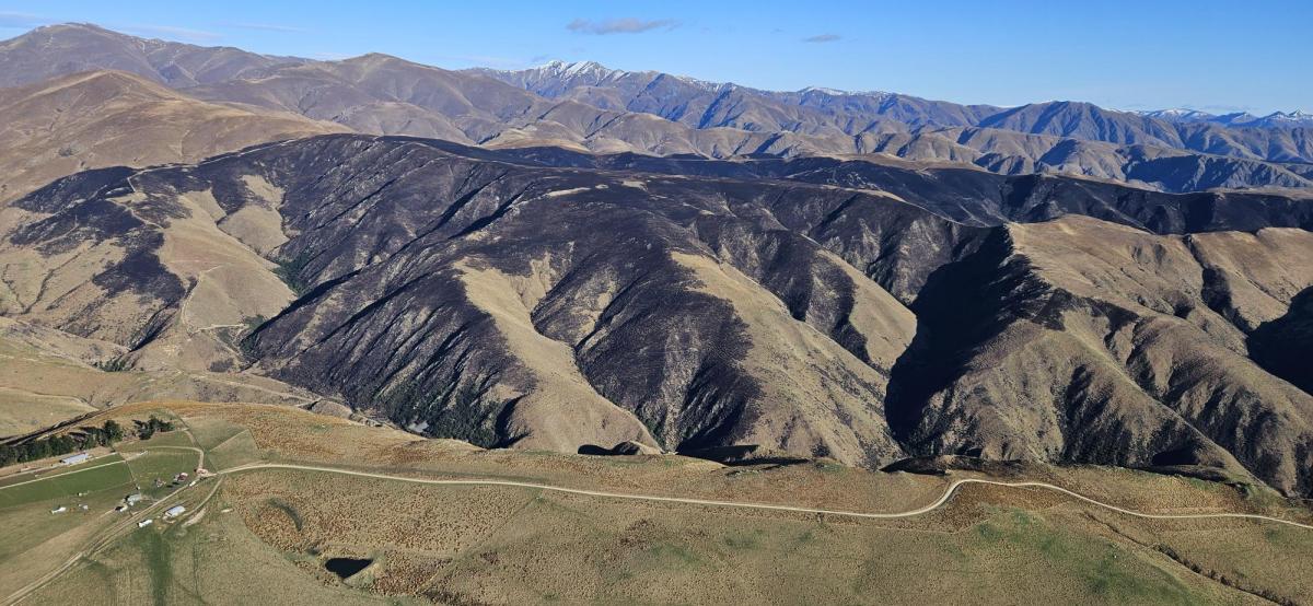 Waitaki vegetation fire 'well controlled'