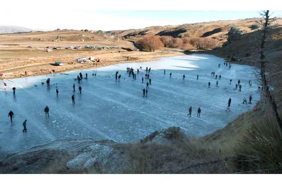 Overview of the curling at Styx.