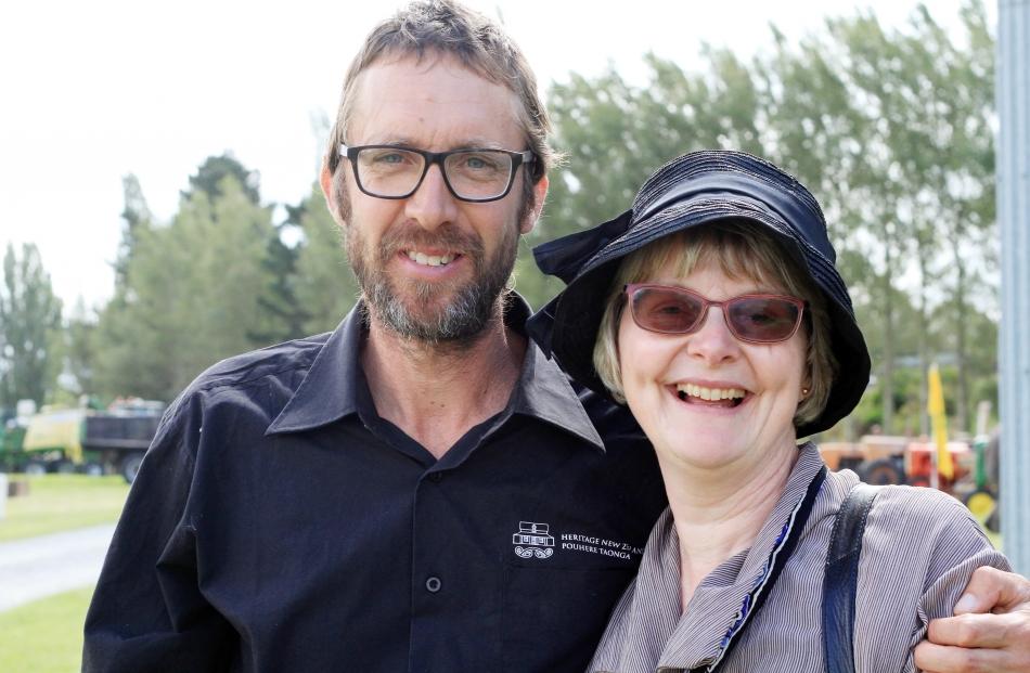 Steven Henry, of Totara, and Anne Sutherland, of Kakanui. 