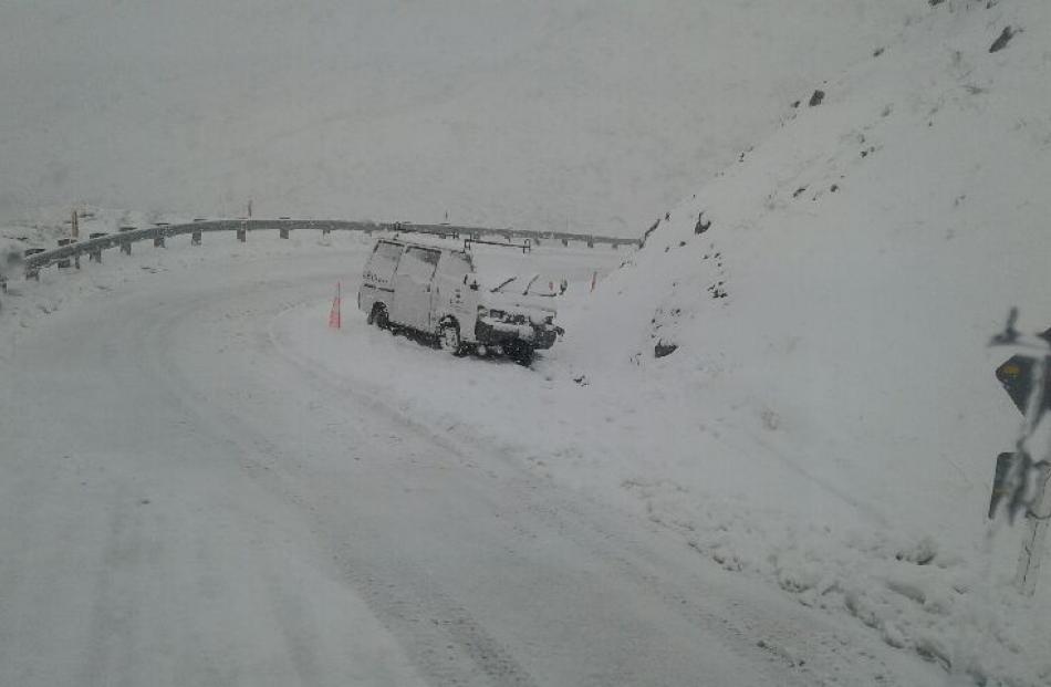 A vehicle stuck on the Crown Range Road linking Queenstown and Wanaka. Photo: QLDC