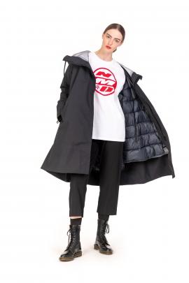 NomD’s puffer comes with a waterproof outerlayer that can be snapped together. NomD’s Margi...