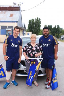 John Hardie and Ma'afu Fia with their ride, Jean Steel, in Alexandra after arriving first.