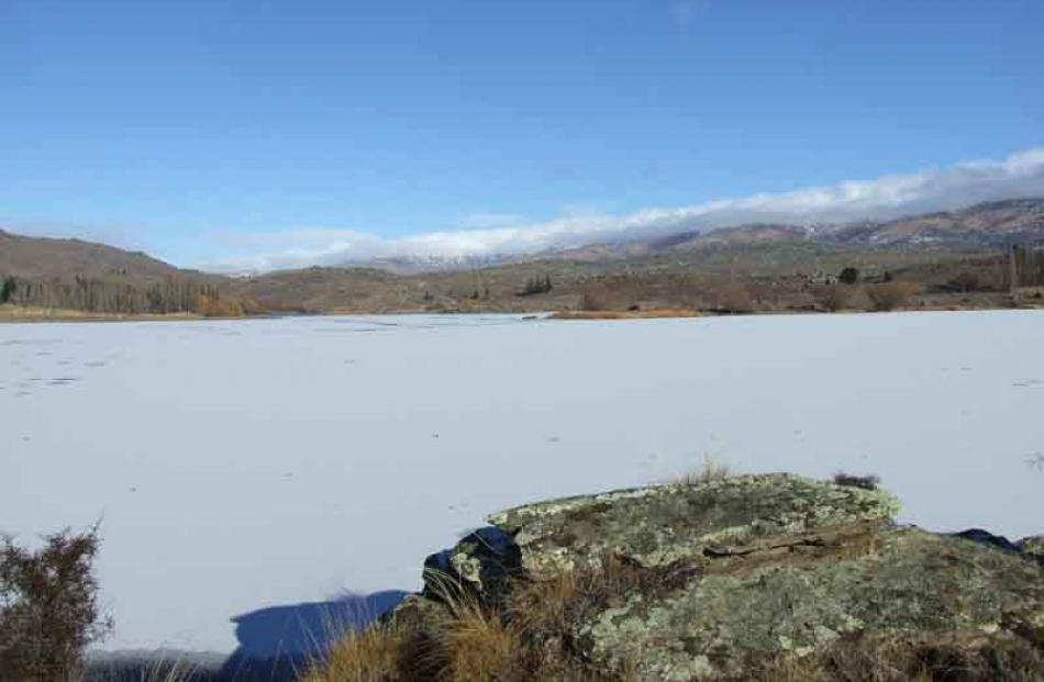 A frozen Butchers Dam, near Alexandra.