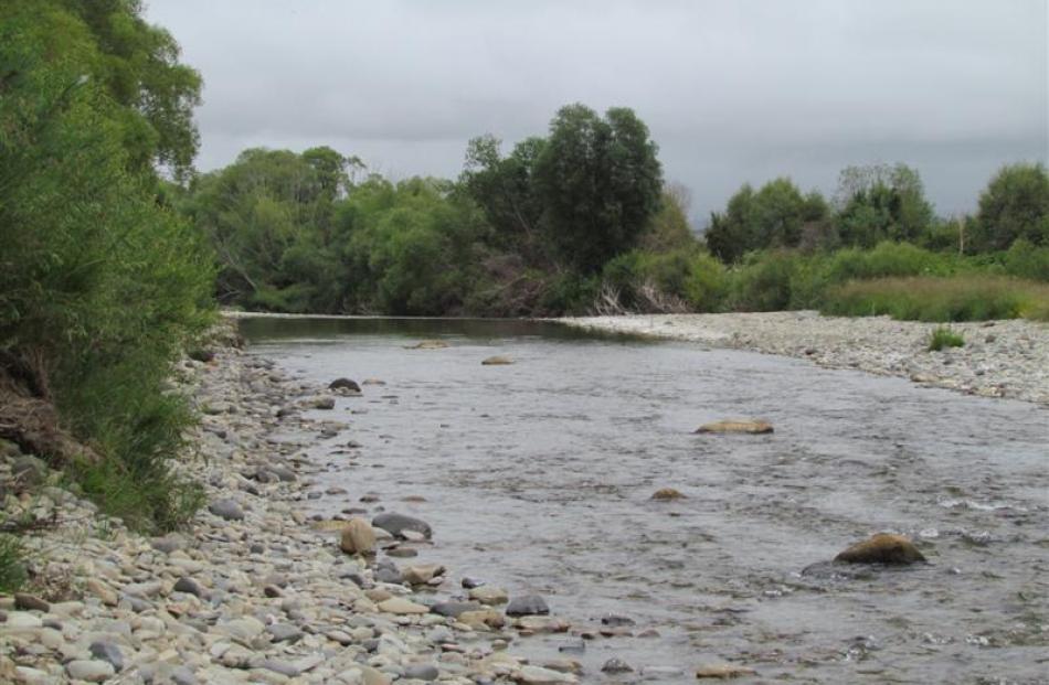 The Kakanui River at Gemmells Crossing. Photos by Andrew Ashton.