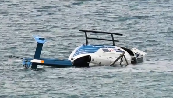 It is hoped the helicopter can be recovered today before bad weather hits. Image: NZ Herald