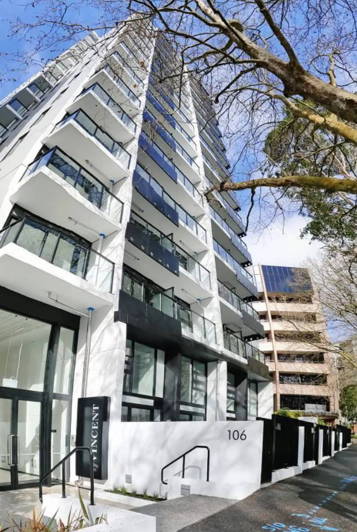 Resident or visitors to Vincent St Residences at 106 Vincent St in Auckland CBD between Saturday...