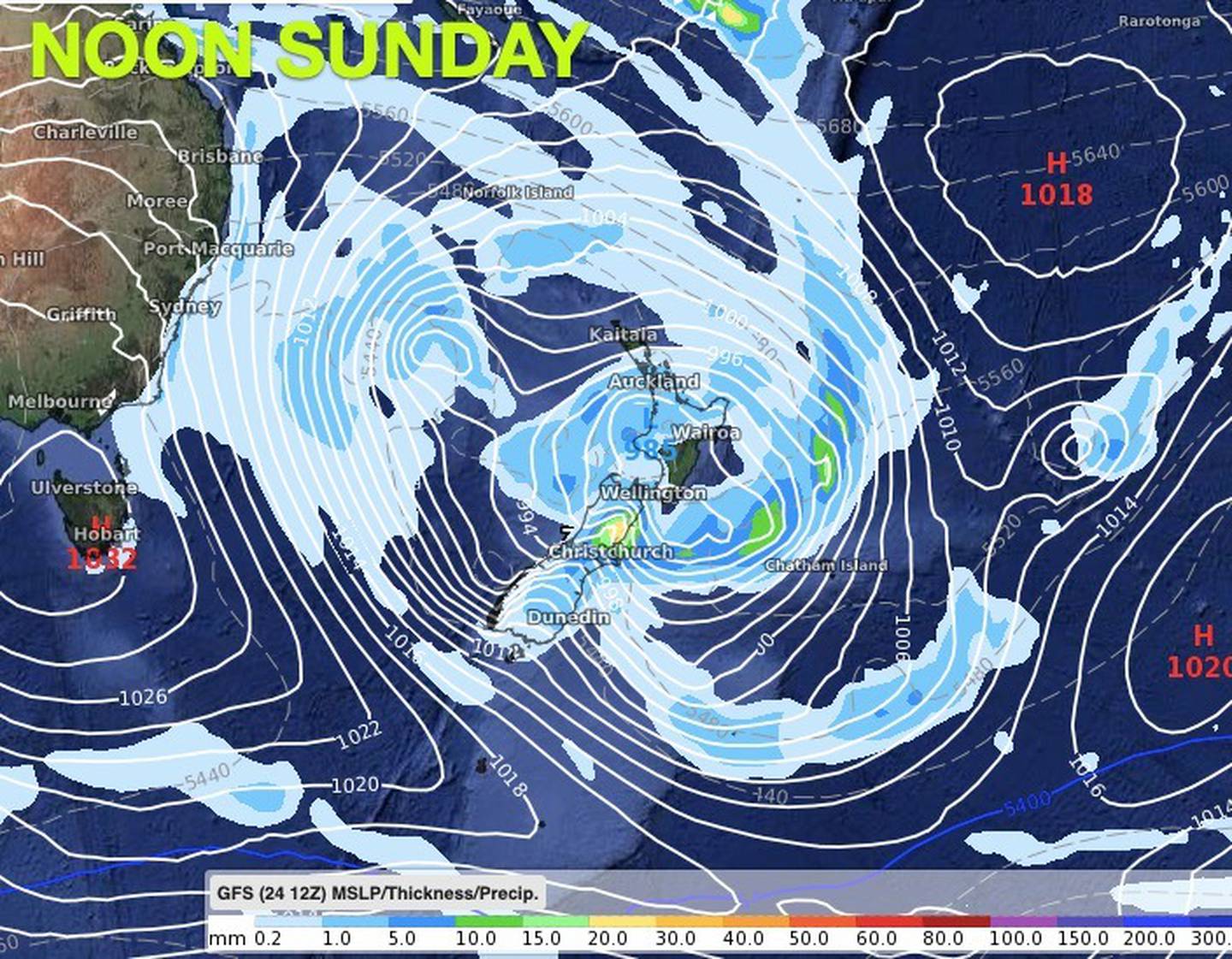 The system at noon on Sunday. Photo: weatherwatch.co.nz